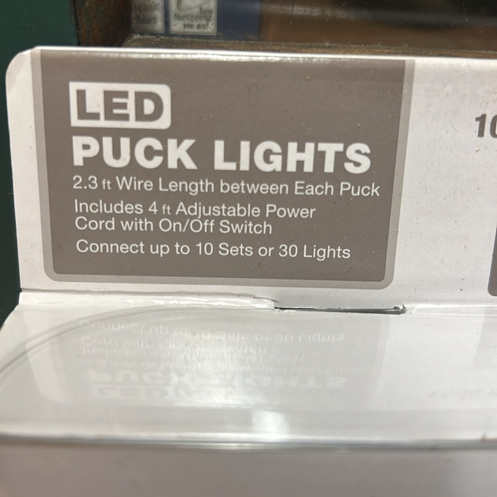 LED puck lights - Picture 2 of 3